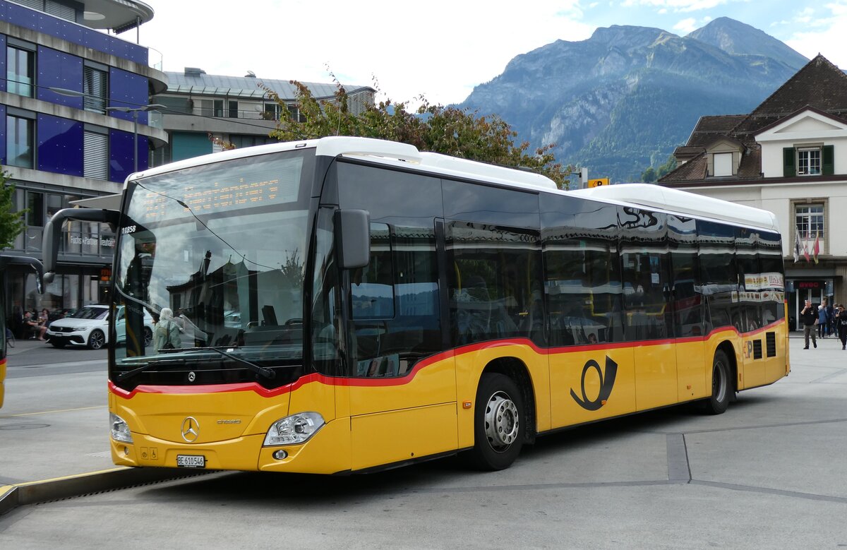 (279'882) - PostAuto Bern - BE 610'546/PID 11'858 - Mercedes am 4. September 2025 beim Bahnhof Interlaken West