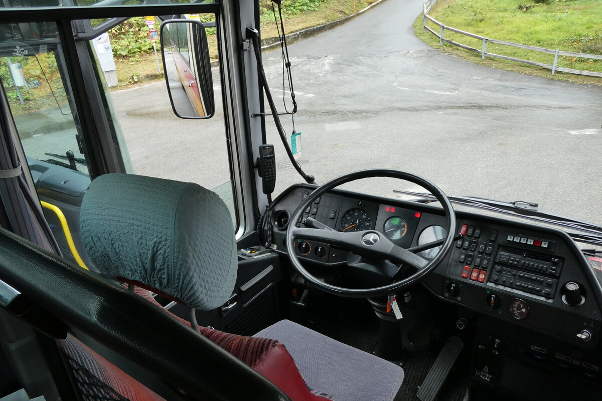 (280'162) - Buzzi, Bern - BE 910'789 - Mercedes (ex Mattli, Wassen/PID 2295) am 9. September 2025 in Vals, Zervreila (Innenaufnahme)