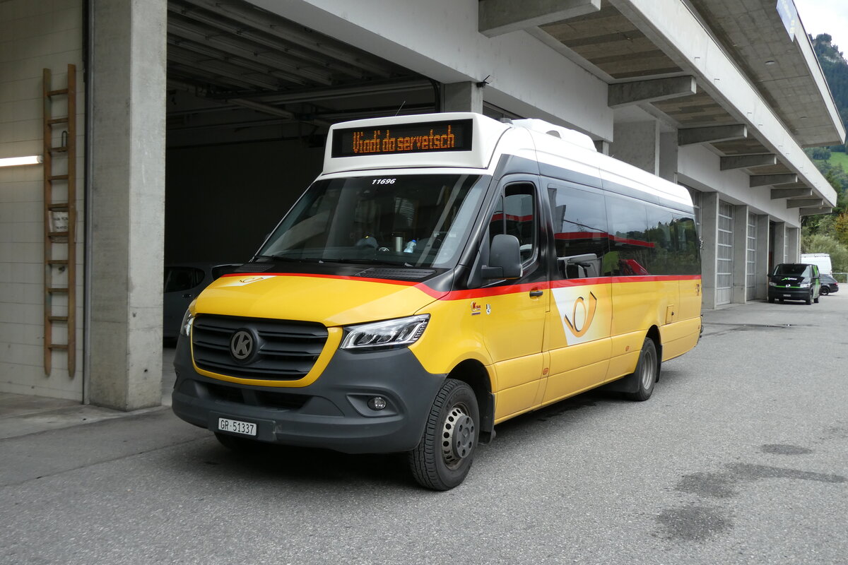(280'199) - PostAuto Graubnden - GR 51'337/PID 11'696 - K-Bus (ex Nr. 31) am 9. September 2025 in Schluein, Garage