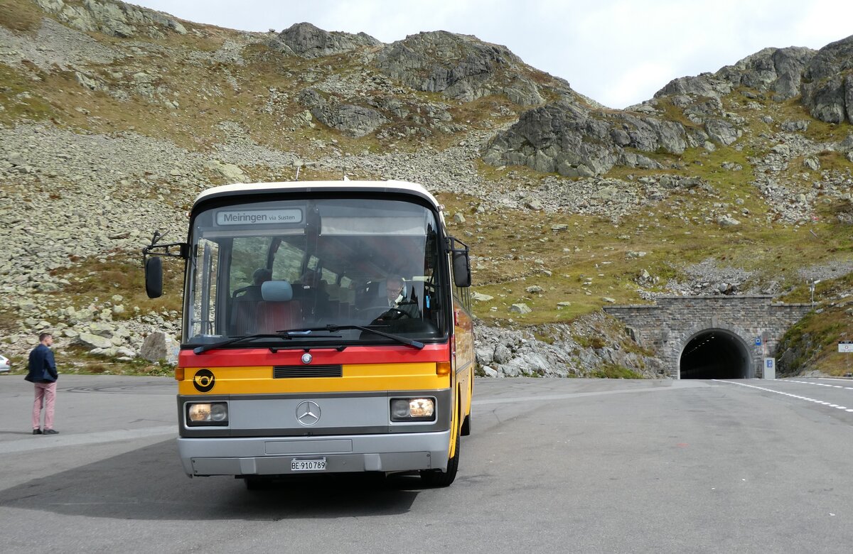 (280'268) - Buzzi, Bern - BE 910'789 - Mercedes (ex Mattli, Wassen/PID 2295) am 10. September 2025 in Susten, Passhhe