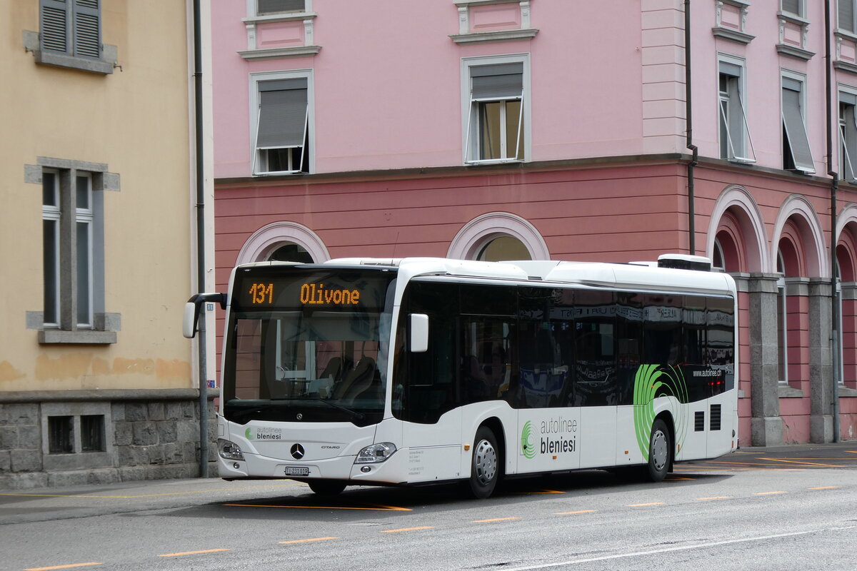 (280'330) - ABl Biasca - Nr. 19/TI 231'019/PID 12'014 - Mercedes am 13. September 2025 beim Bahnhof Biasca