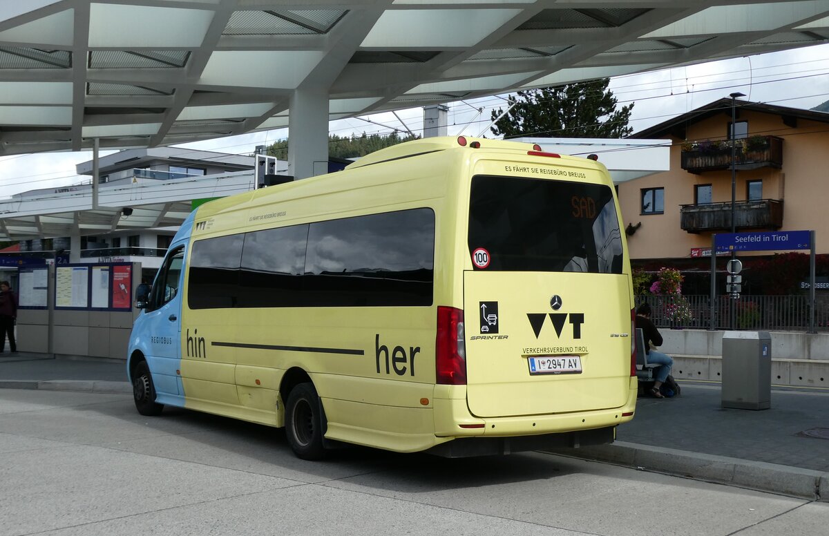 (280'462) - Breuss, Rankweil - I 2947 AV - Mercedes am 16. September 2025 beim Bahnhof Seefeld