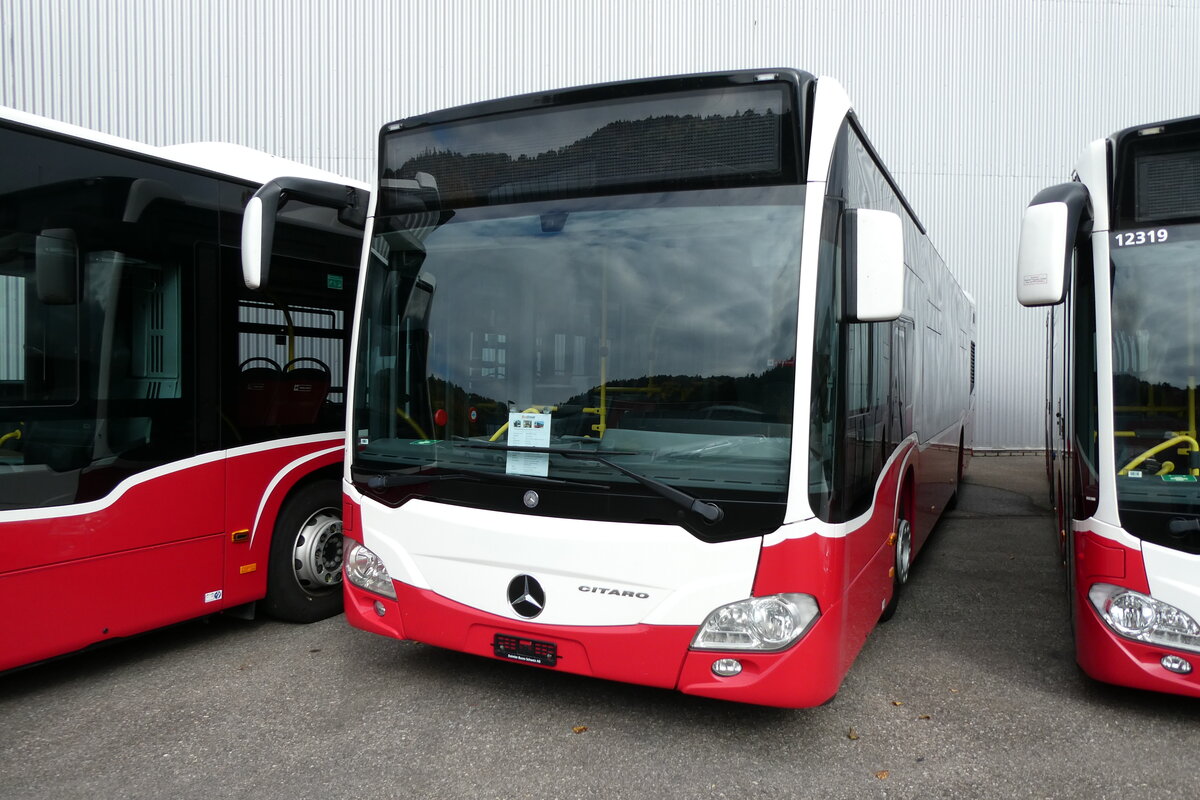 (281'185) - PostAuto Ostschweiz - PID 12'413 - Mercedes (ex Wiener Linien, A-Wien Nr. 8153) am 10. Oktober 2025 in Winterthur, Daimler Buses