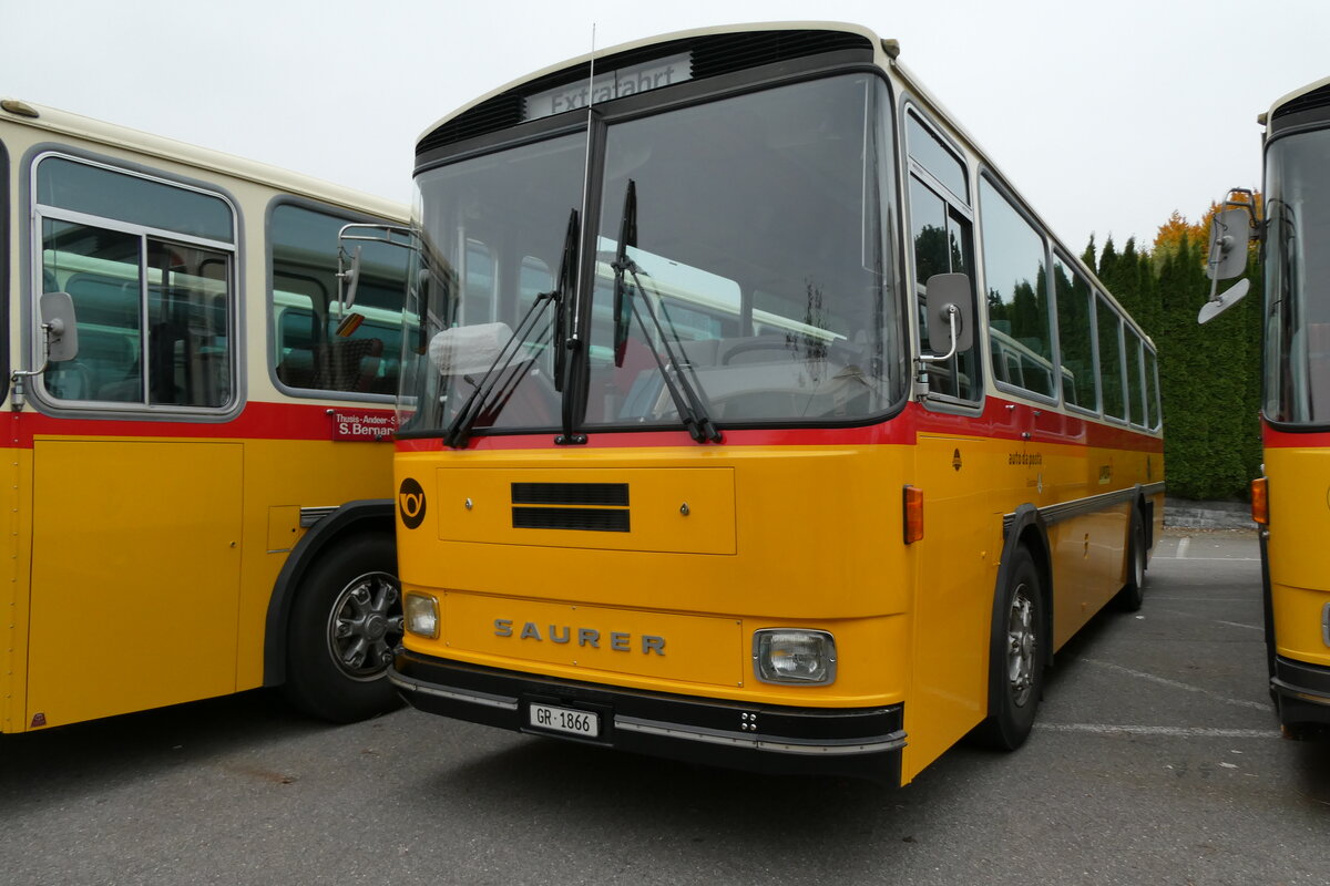 (281'320) - Gaudenz, Andeer - GR 1866 - Saurer/R&J (ex Mark, Andeer PID 2824; ex PostAuto Graubnden; ex P 24'350) am 12. Oktober 2025 in Schwarzenberg, Rssli