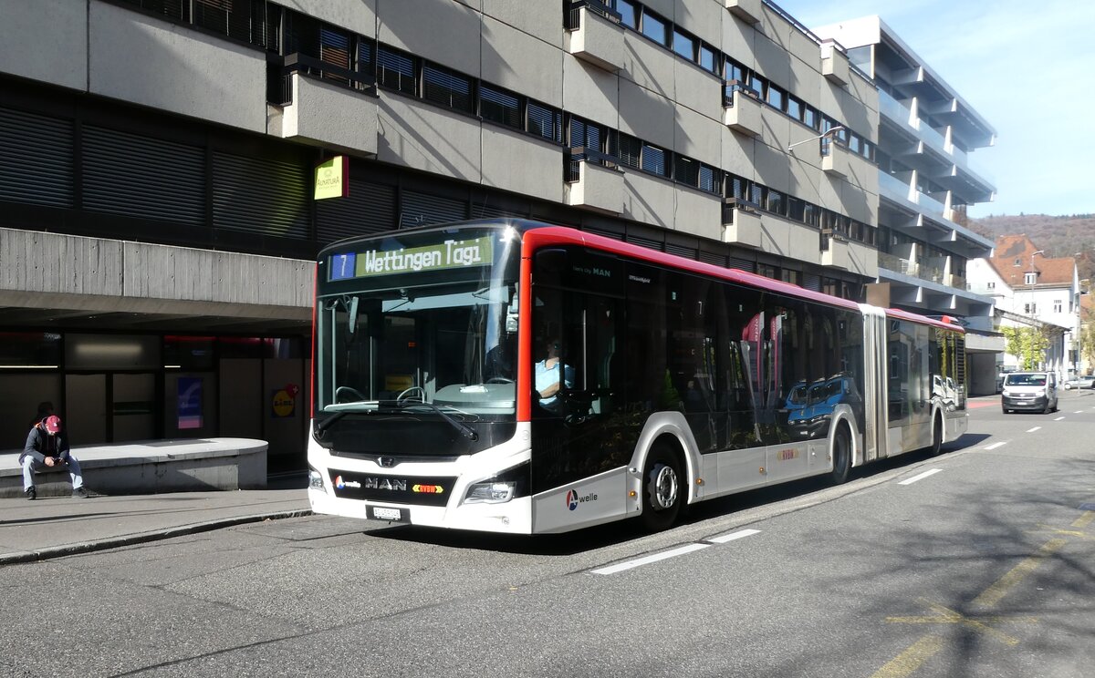 (282'304) - Twerenbold, Baden - Nr. 316/AG 459'046 - MAN am 11. November 2025 in Baden, Postautostation