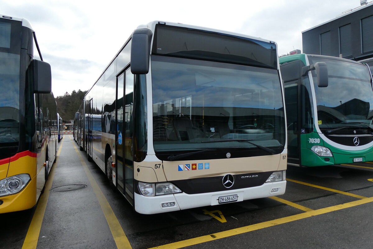 (282'637) - AZZK Zollikon - Nr. 57/ZH 486'457 - Mercedes am 29. November 2025 in Winterthur, Daimler Buses