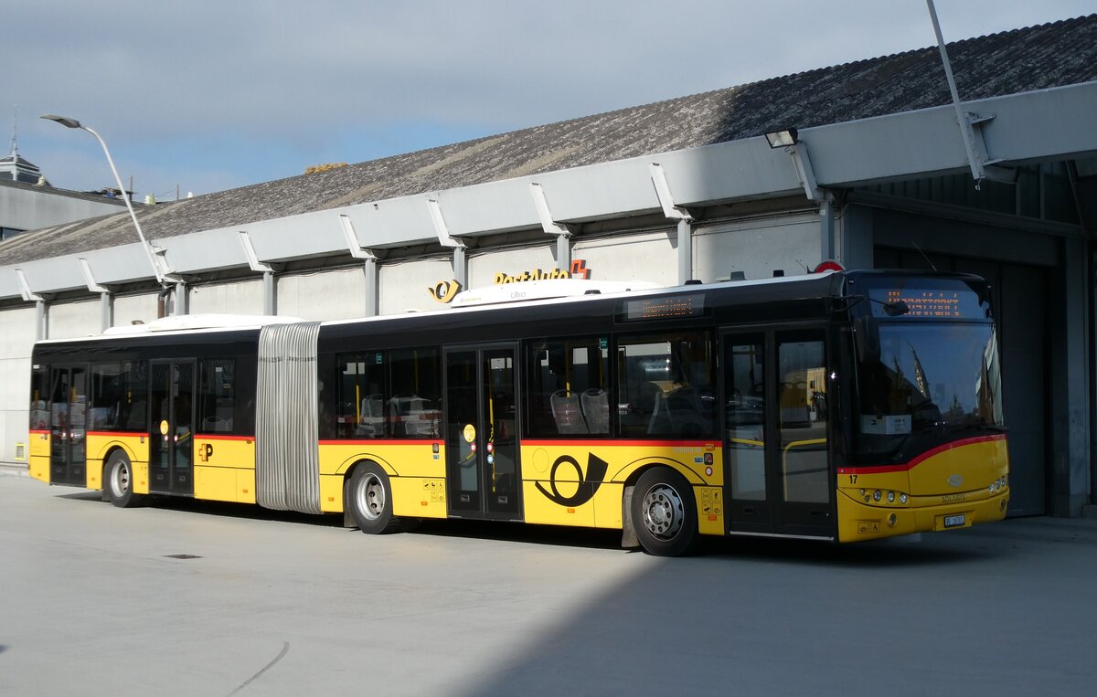 (282'660) - Steiner, Ortschwaben - Nr. 17/BE 16'761/PID 10'312 - Solaris (ex PostAuto Bern Nr. 682) am 18. Oktober 2025 in Bern, Postautostation