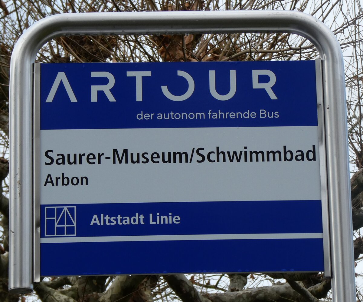 (282'796) - ARTOUR-Haltestellenschild - Arbon, Saurer-Museum/Schwimmbad - am 5. Dezember 2025