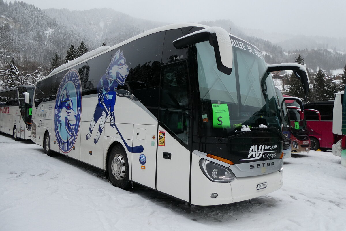 (284'081) - AVJ Les Bioux - VD 1182 - Setra am 10. Januar 2026 in Adelboden, ASB