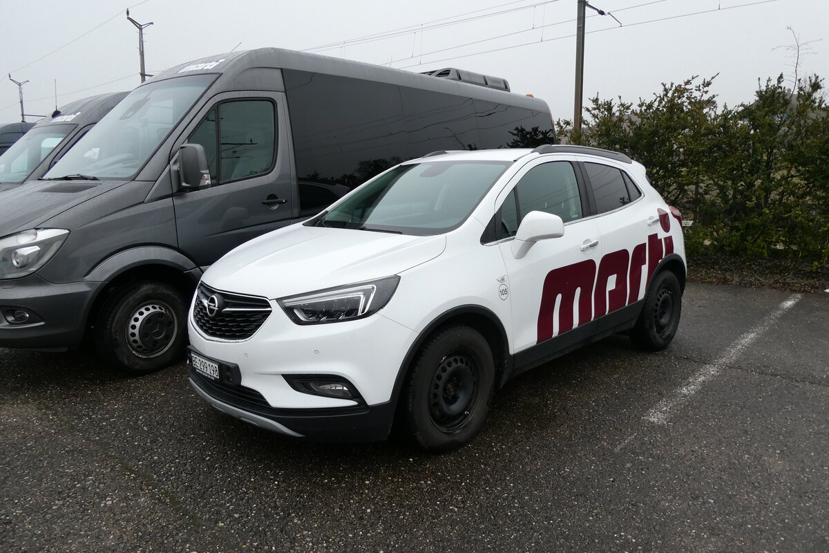 (284'720) - Marti, Kallnach - Nr. 105/BE 299'198 - Opel am 7. Februar 2026 in Kallnach, Car-Terminal