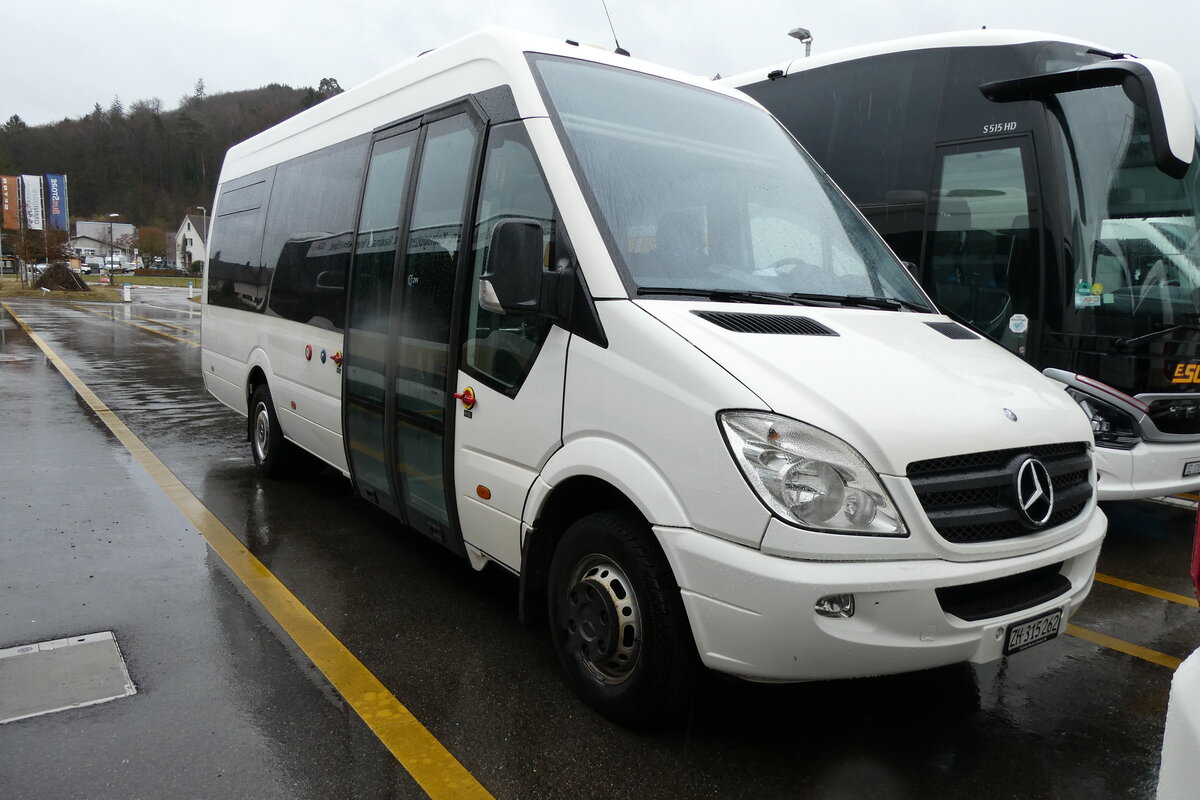 (284'979) - AZZK Zollikon - Nr. 62/ZH 315'262 - Mercedes am 21. Februar 2026 in Winterthur, Daimler Buses