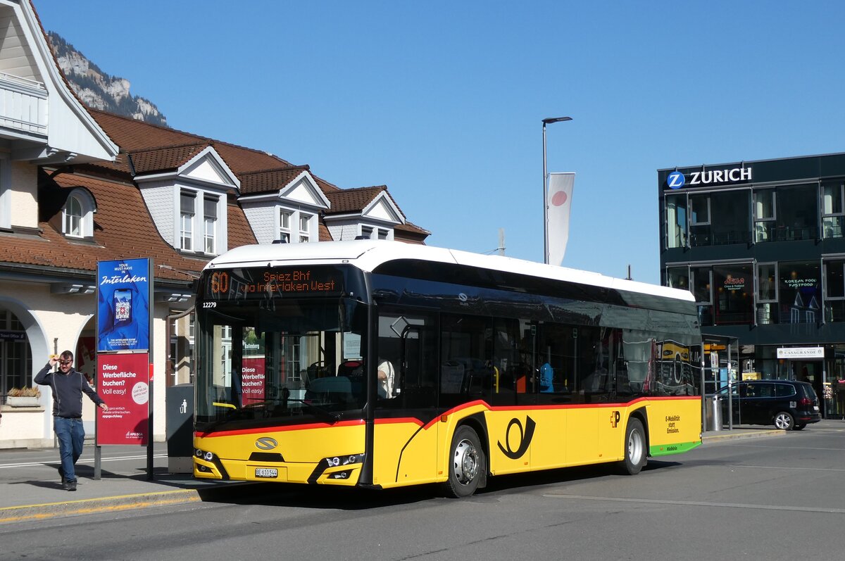 (285'198) - PostAuto Bern - BE 610'544/PID 12'279 - eSolaris am 3. M�rz 2026 beim Bahnhof Interlaken Ost