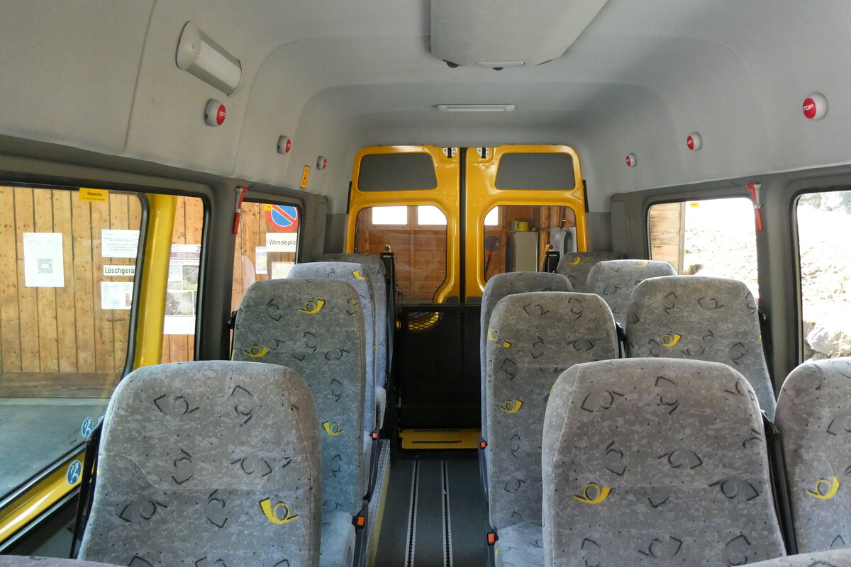 (285'233) - PostAuto Bern - BE 822'867/PID 11'016 - Mercedes am 5. M�rz 2026 in Isenfluh, Dorf (Innenaufnahme)