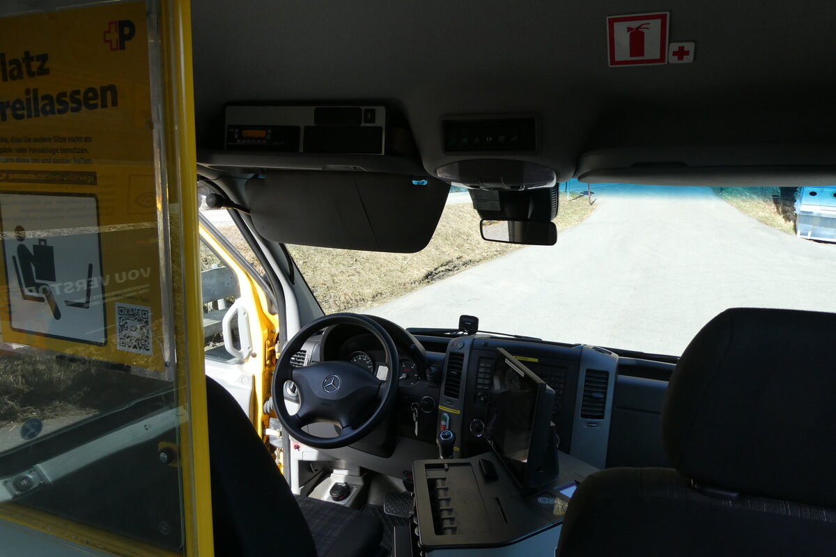 (285'234) - PostAuto Bern - BE 822'867/PID 11'016 - Mercedes am 5. M�rz 2026 in Isenfluh, Dorf (Innenaufnahme)