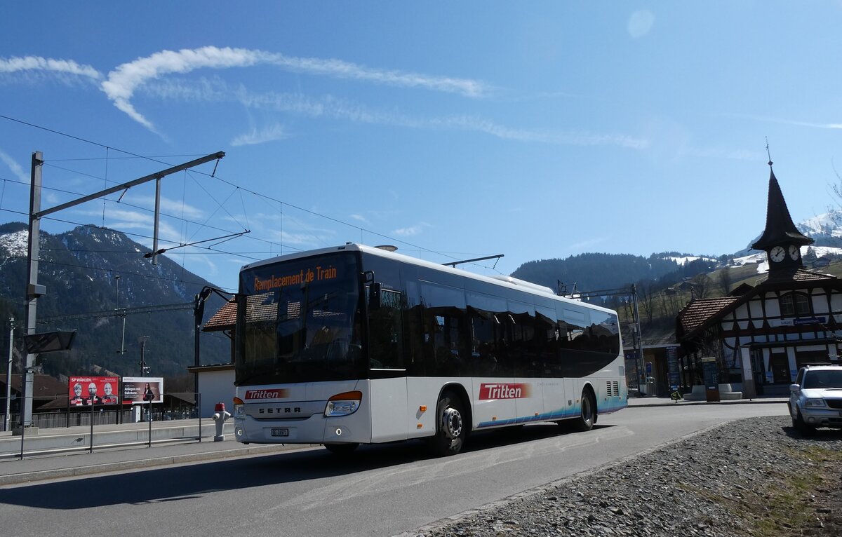 (285'572) - Tritten, Zweisimmen - BE 26'971 - Setra (ex Theytaz, Sion; ex R�ttgen, D-Untersteinach) am 20. M�rz 2026 beim Bahnhof Zweisimmen