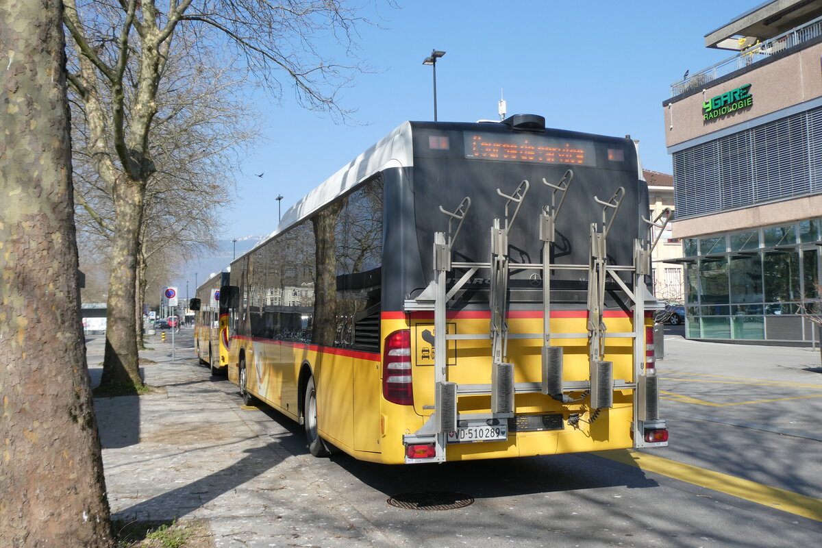 (285'613) - CarPostal Ouest - VD 510'289/PID 5674 - Mercedes am 21. M�rz 2026 beim Bahnhof Yverdon