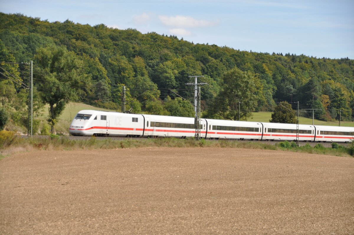 401 062-5 bei Amstetten am 20.09.2012.