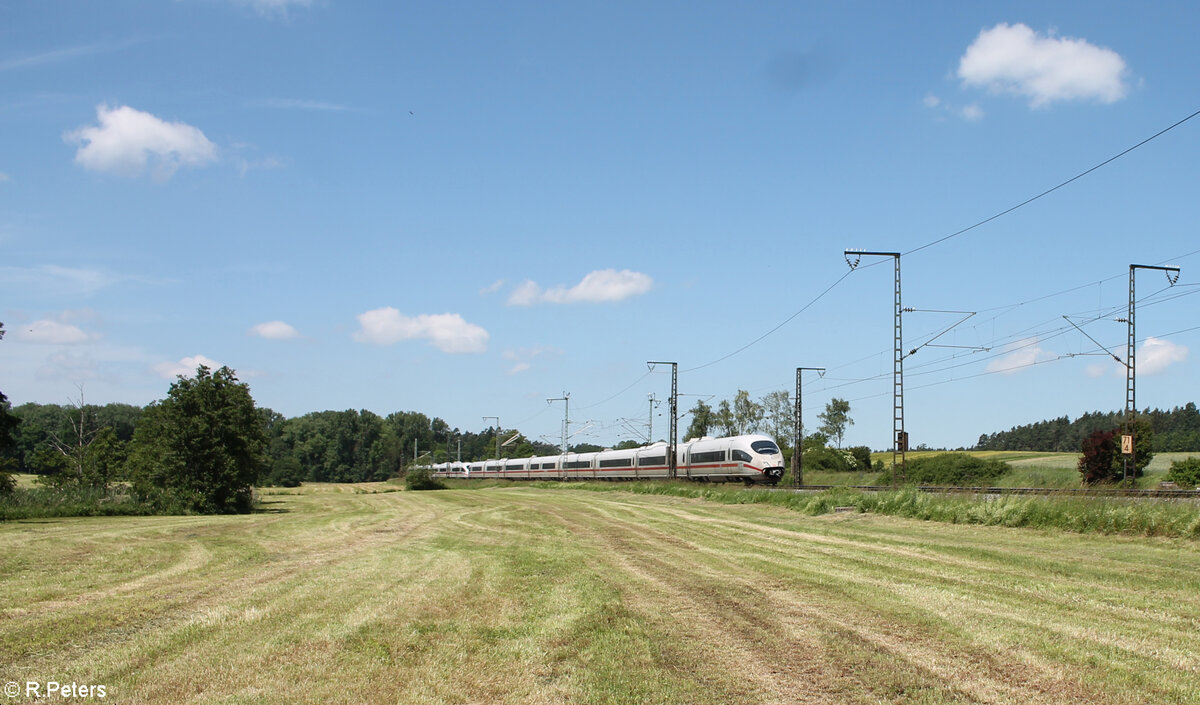 403 531-7  Westerland  und 403 511-9  Wiesbaden  als unbekannten ICE Umleiter bei Oberdachstetten. 08.06.24