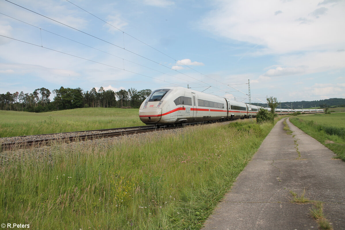 407 501 als ICE 529 Dortmund - München bei Oberdachstetten. 08.06.24