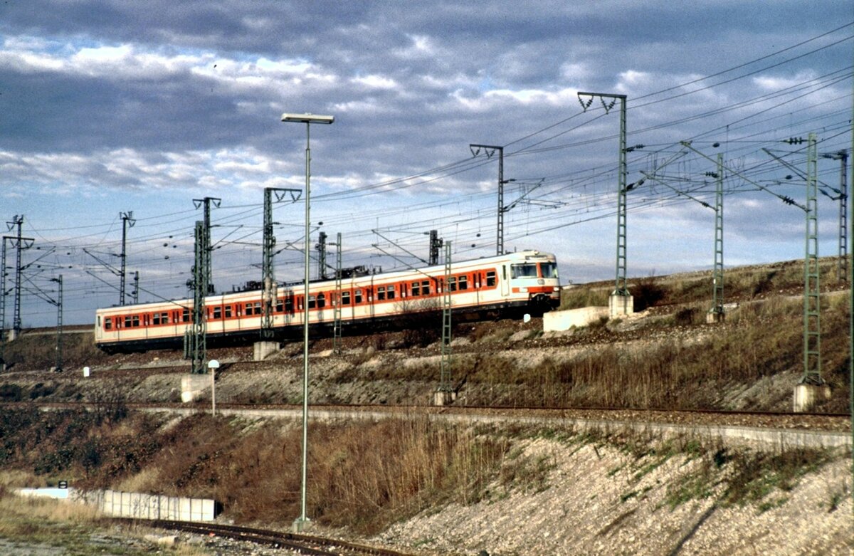 420 S-Bahn in Stuttgart am 12.10.1980.