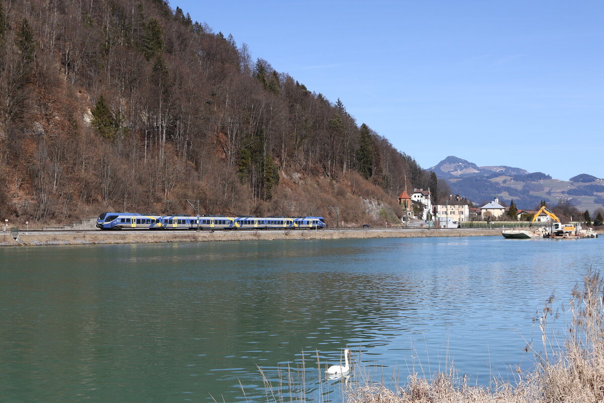 430 007 aus Rosenheim kommend am 5. Mrz 2025 bei Kufstein.