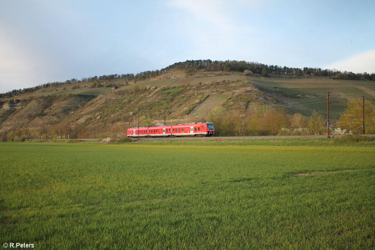 440 814-2 als RB 53 RB58067 Jossa - W�rzburg kurz vor Th�ngersheim. 28.03.24