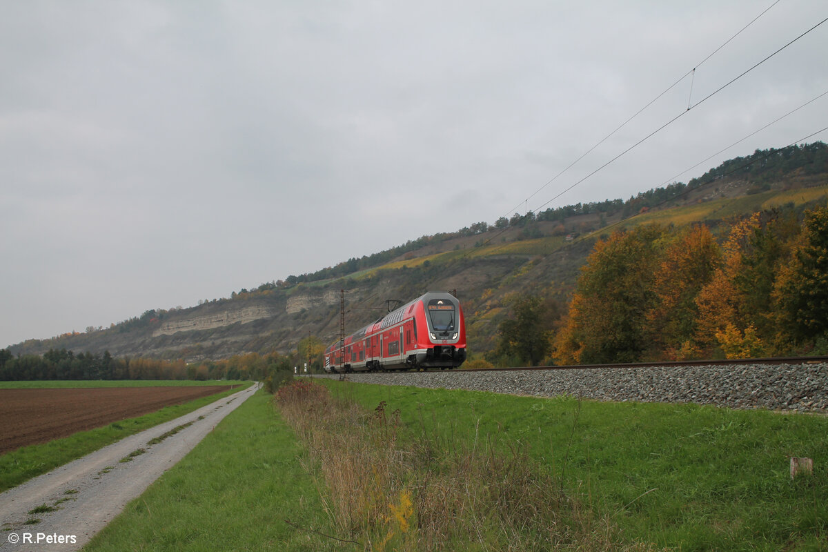 445 057-3 als RE 54 RE4617 Frankfurt/Main - Bamberg bei Thüngersheim. 20.10.24