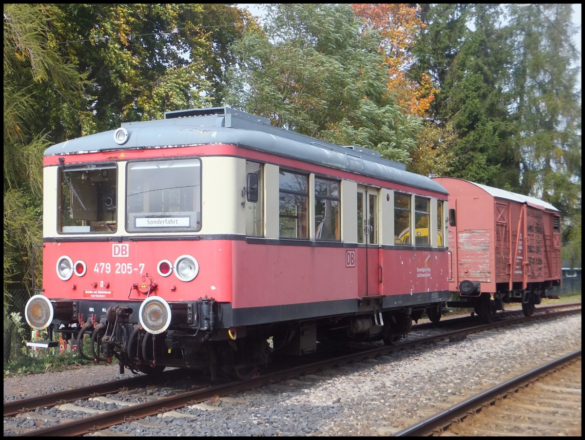 479 205-7 bei der Bergstation der Oberweißbacher Bergbahn am 14.10.2013