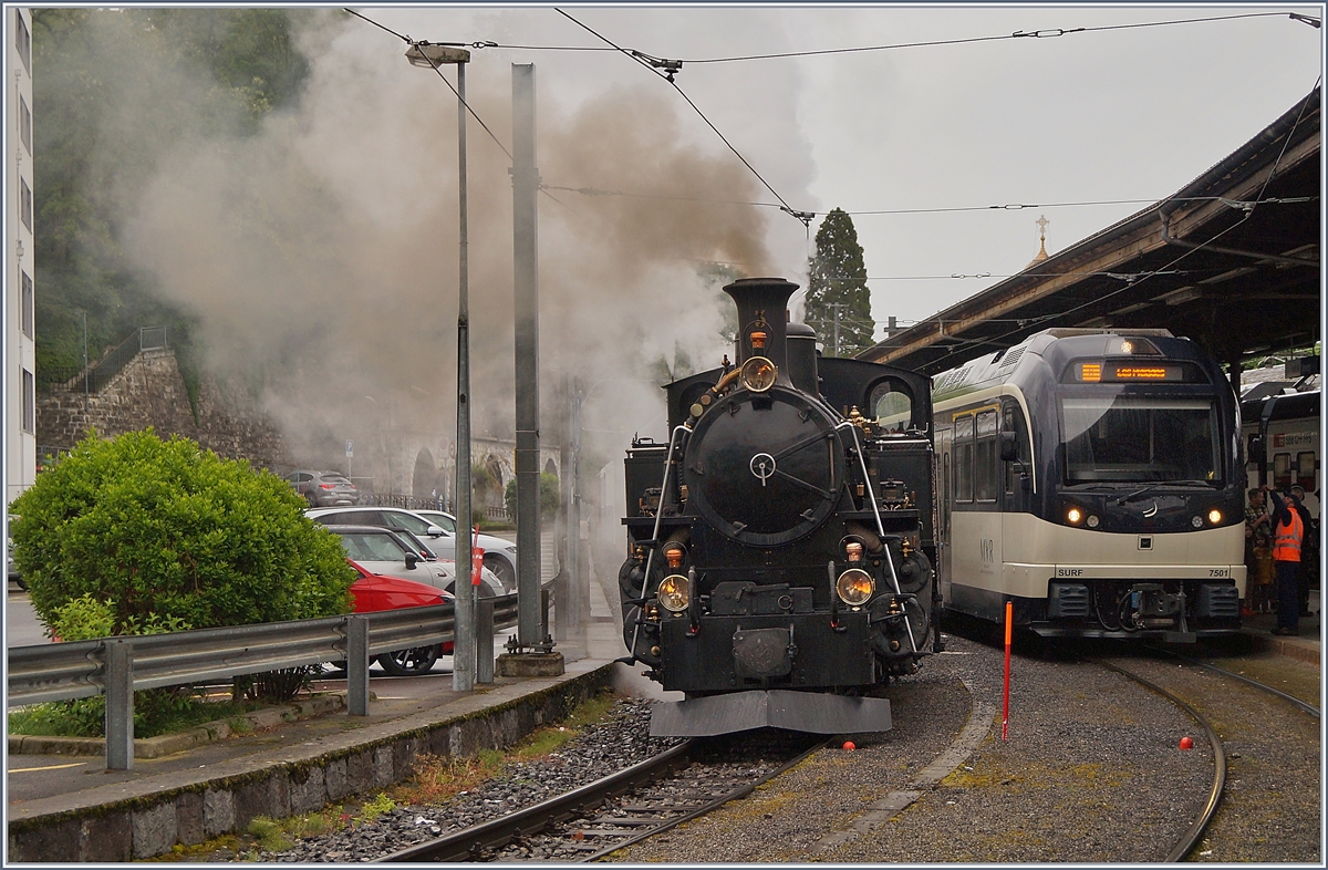 50 Jahre Blonay - Chamby; Mega Steam Festival: Die BFD HG 3/4 N° 3 rangiert in Vevey.

13. Mai 2018