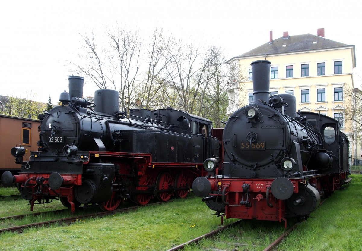 55 669 und 92 503 sind beim 7. Dresdner Dampfloktreffen im Bw Dresden Altstadt ausgestellt am 17.04.2015.