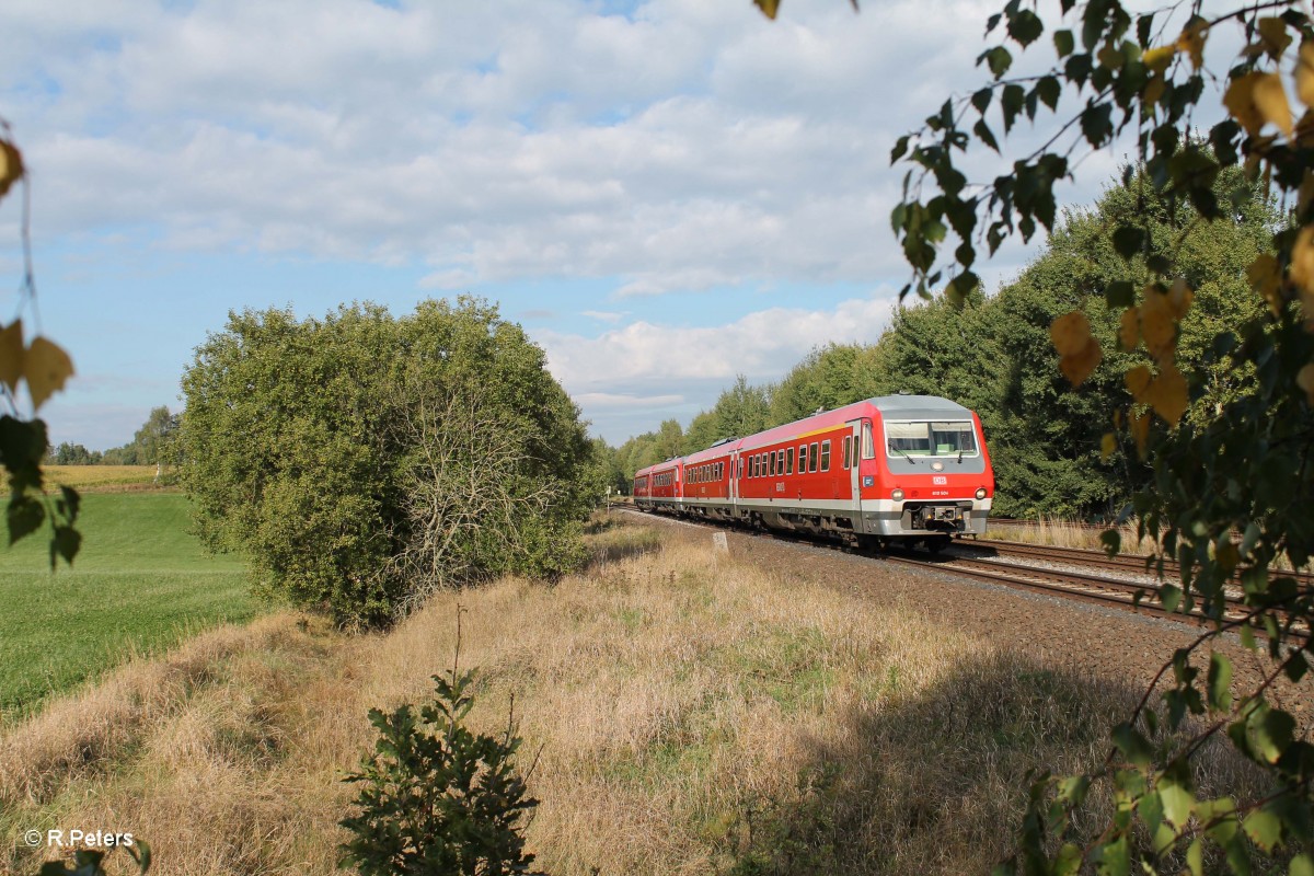 610 504 als RE 3697 Hof - Regensburg bei Sch�nfeld. 30.09.13