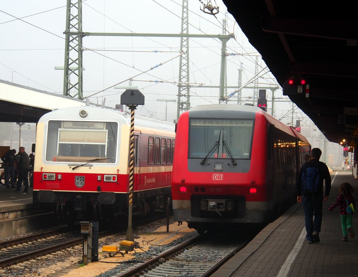 611 612 DB und SAB (Schwäbische Alb-Bahn) VT 411 (BR 626/926,  NE 81) in Ulm am 19,09.2015.