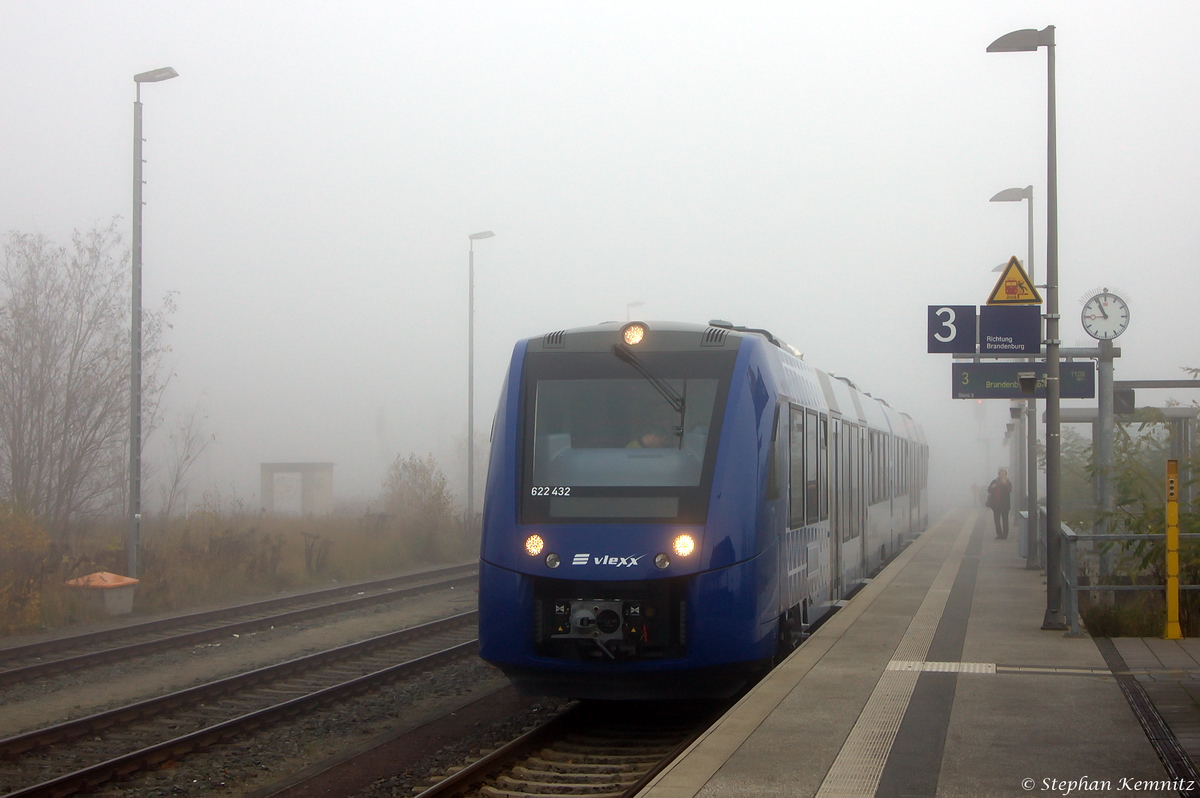 622 432-2 vlexx GmbH als RB51  ODEG  (RB 68861) von Rathenow nach Brandenburg Hbf in Rathenow. 21.11.2014