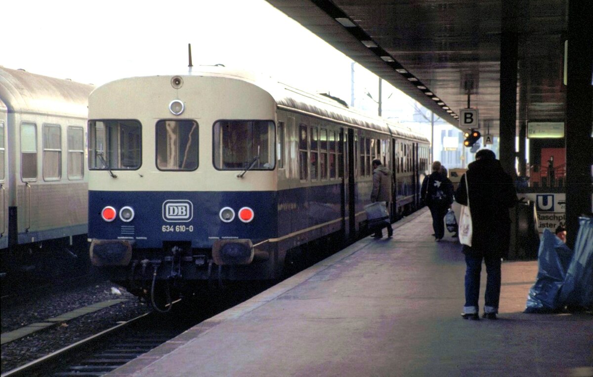 634 610-0 in Hannover am 27.11.1982.