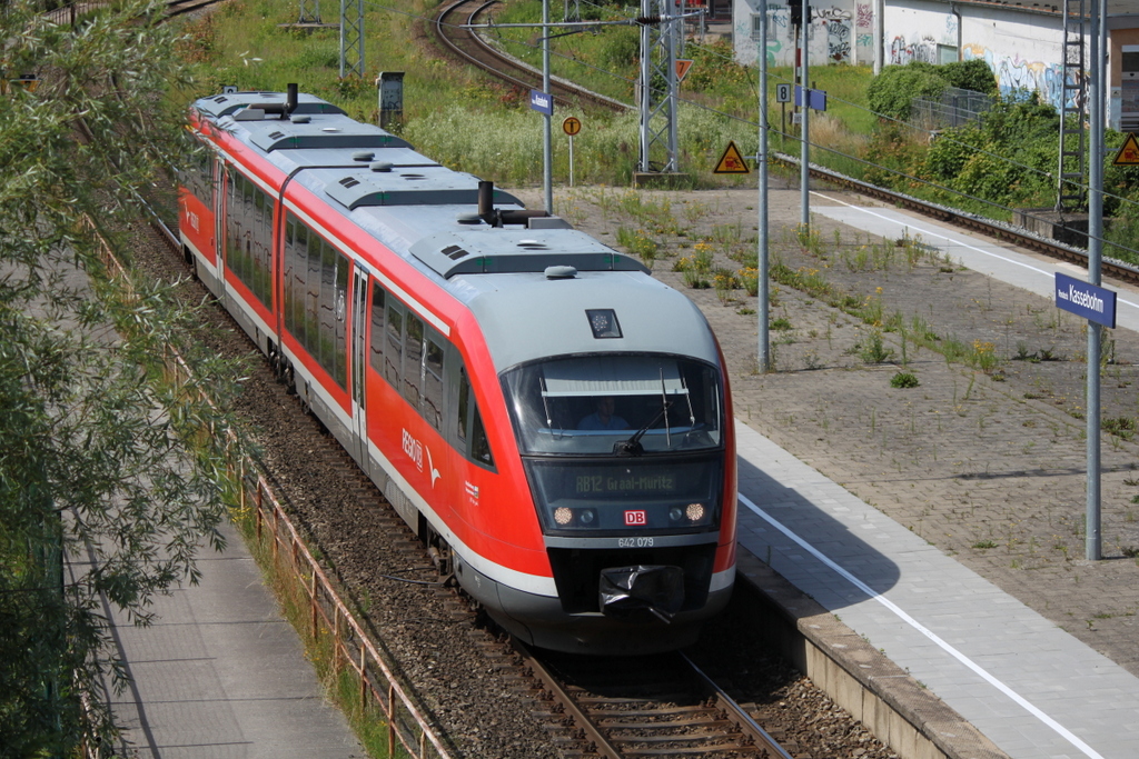 642 079-7 als RB12(RB 13235)von Rostock Hbf nach Graal-M�ritz bei der Einfahrt im Haltepunkt Rostock-Kassebohm.09.07.2017