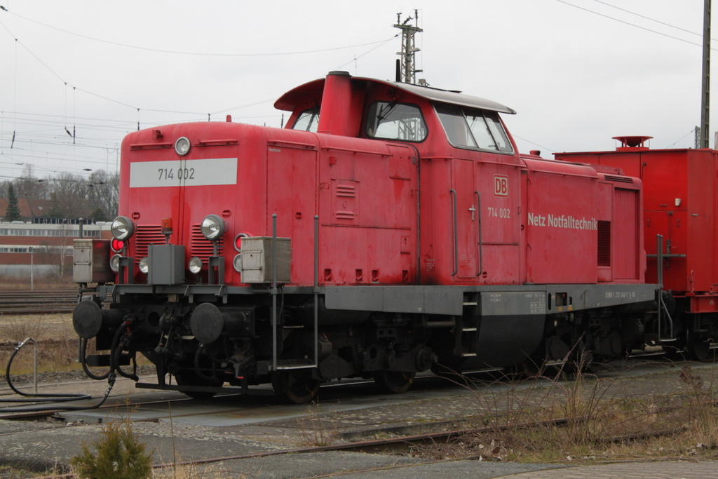 714 002-3(212 046-7)abgestellt in H�he Hildesheim Hbf.12.03.2016