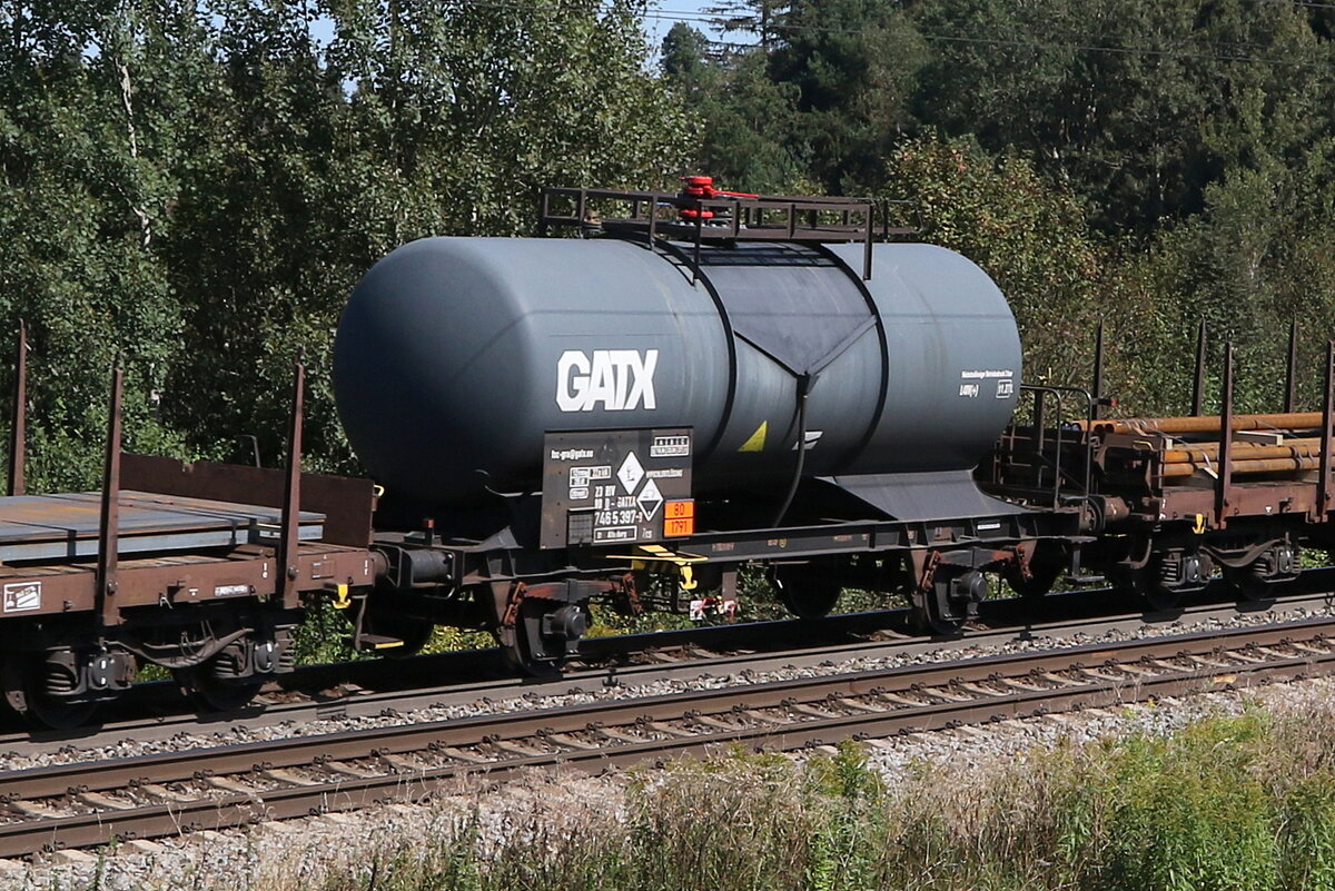 7465 397 (Zcs) von  GATX  am 7. September 2024 bei Lauter.