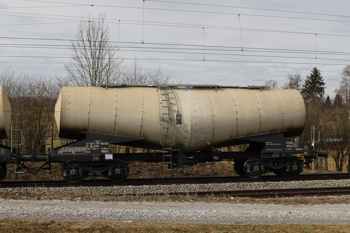 7841 087 (Zacns) von  Atir-Rail  am 3. Mrz 2019 bei Grabensttt.