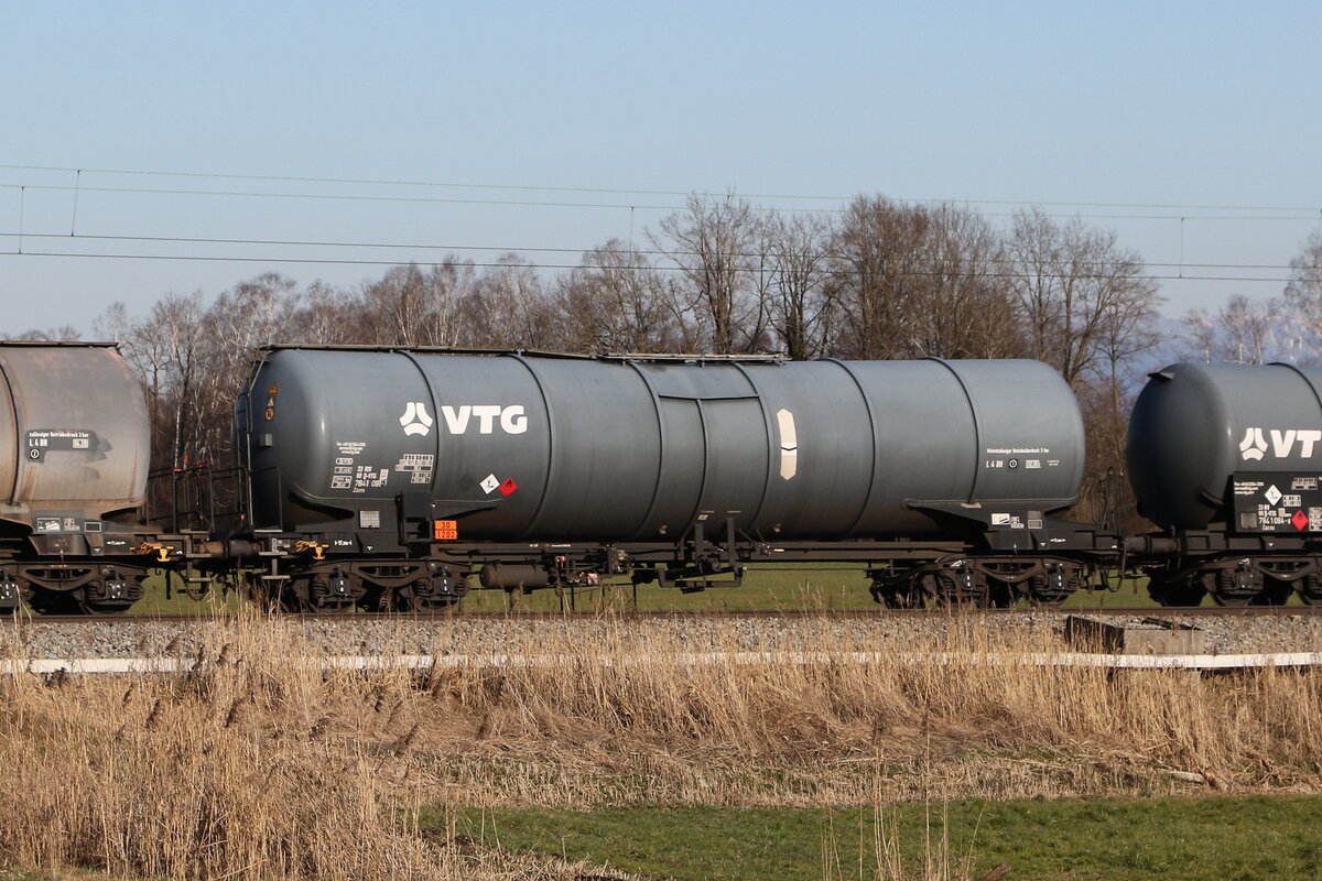 7841 091 (Zacns) von  VTG  am 18. Mrz 2025 bei Bernau.