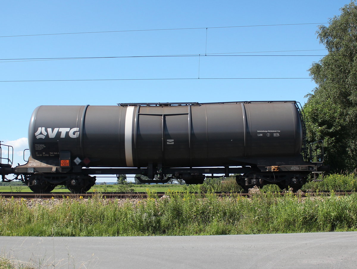 7841 849-8 (Zacns) von  VTG  am 7. August 2016 bei bersee am Chiemsee.
