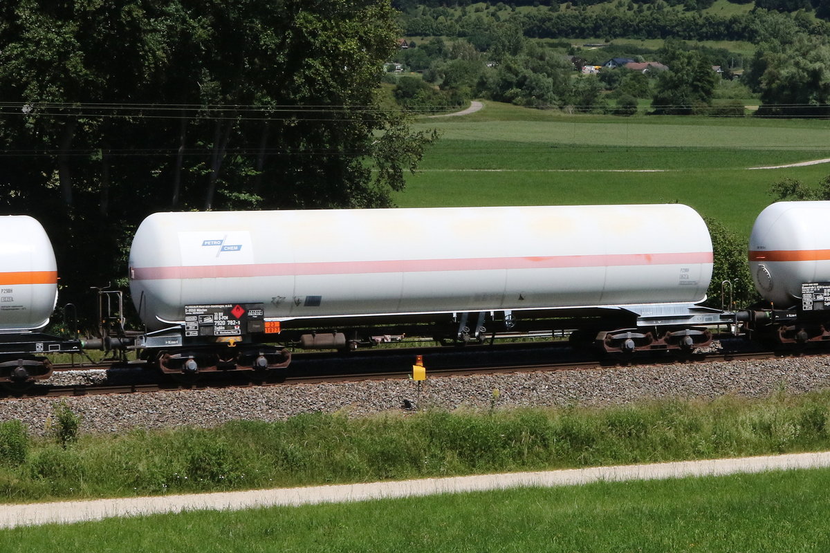 7920 782 (Zagkks) von  Petro Chem  am 24. Juni 2020 bei Dollnstein/Altmhltal.