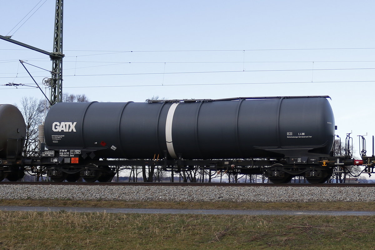 7929 522 (Zacns) von  GATX  am 28. Dezember 2018 bei bersee.