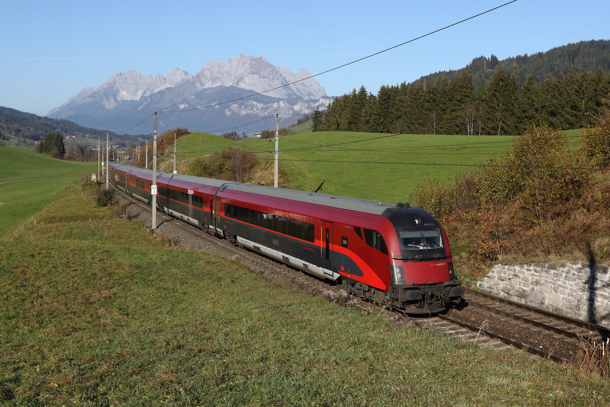 80.90.732 aus W�rgl kommend am 29. Oktober 2024 bei Fieberbrunn.