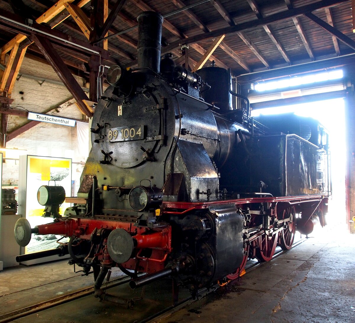 89 1004 im Eisenbahnmuseum Halle am 20.07.2019.