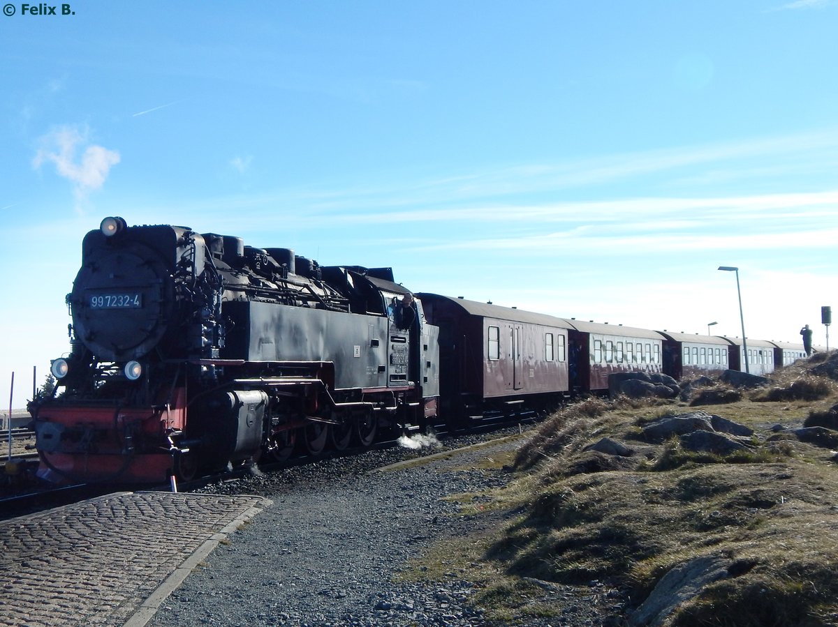 99 7232-4 der HSB auf dem Brocken.