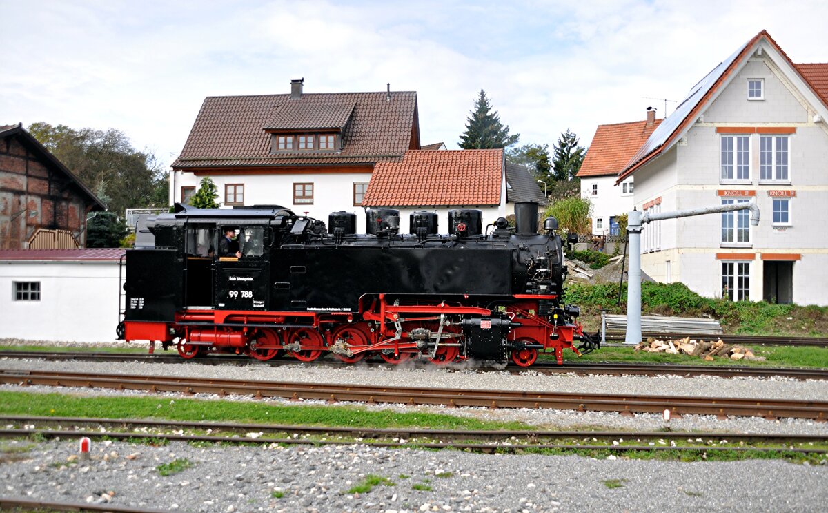 99 788 in Ochsenhausen; Öchsle-Bahn am 14.19.2012.