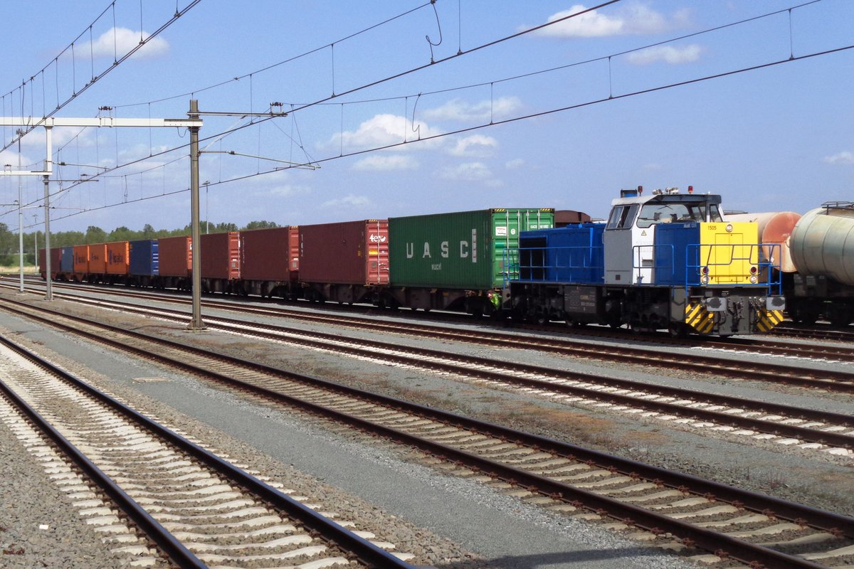 Alpha Trains 1505 rangiert am 24 April 2019 in Lage Zwaluwe.