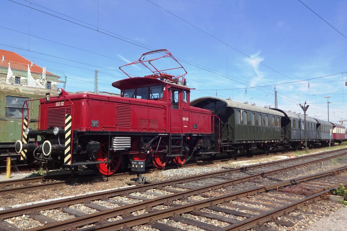 Am 1 Juni 2019 steht E63-02 ins BEM in Nördlingen ein.