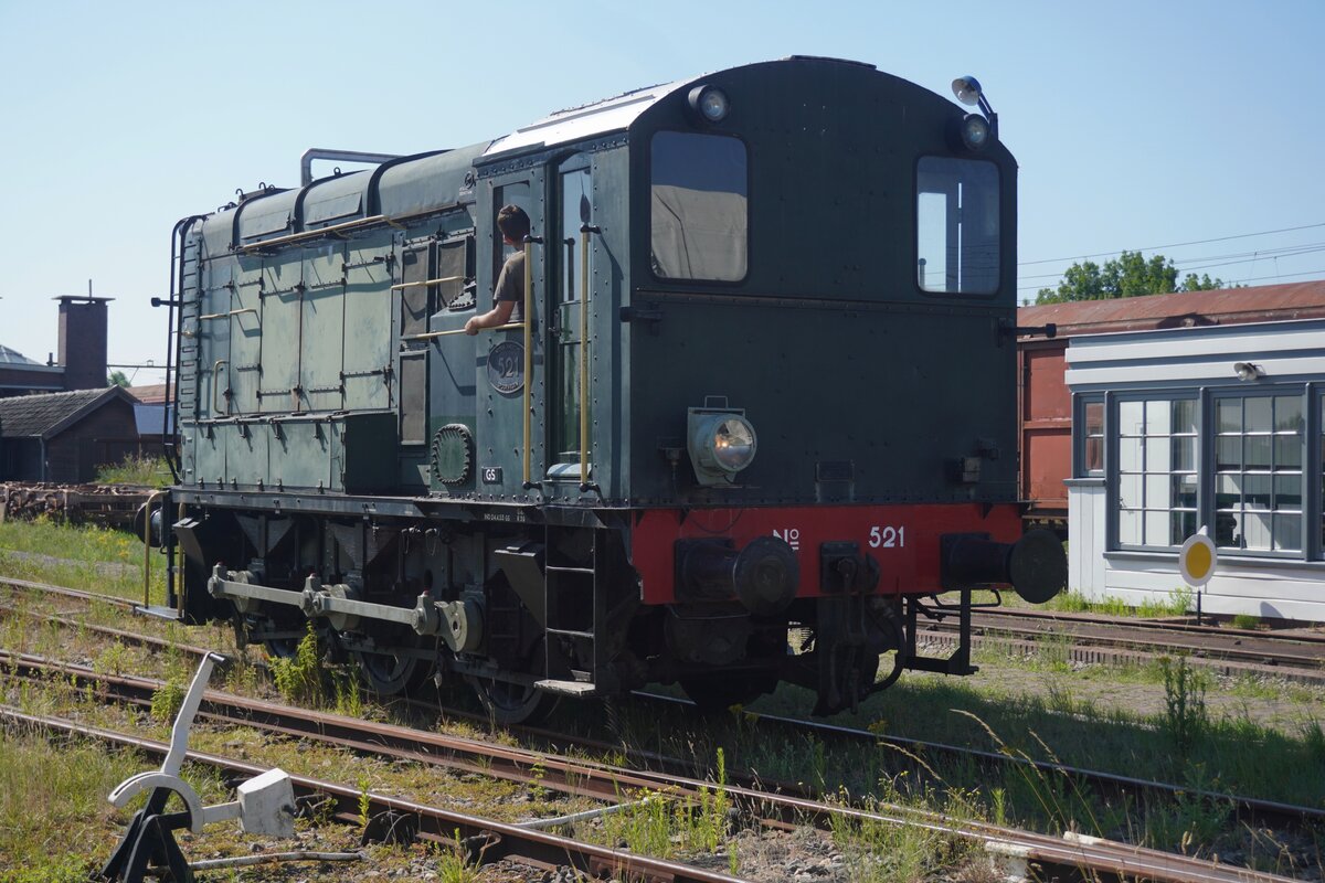 Am 11 Juli 2026 lauft SGB, ex-NS 521 um in Goes SGB. 