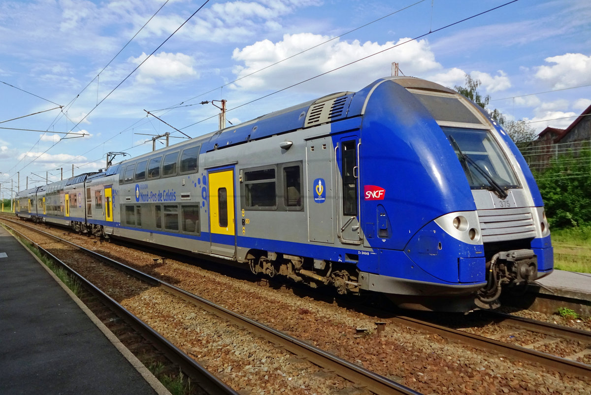 Am 23 Mai 2019 treft Z-24649 in Hautmont ein.
